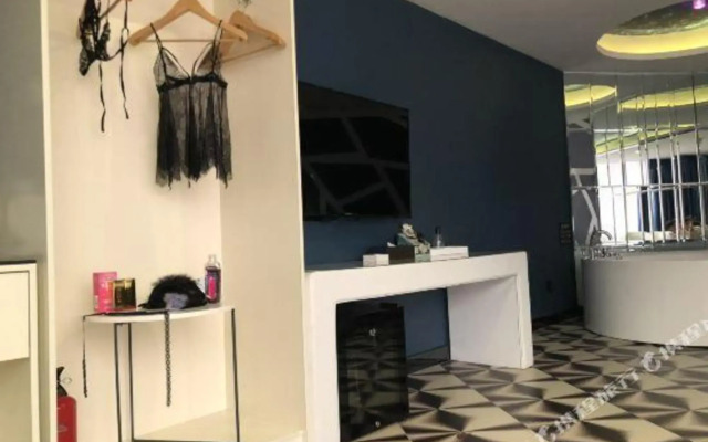 Fresh House Hotel (Guangzhou Ha Street)