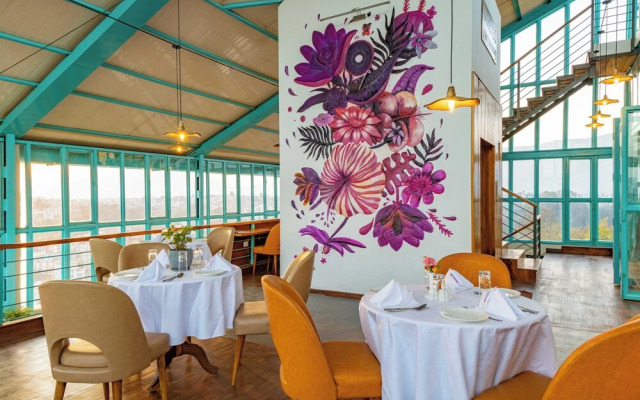 Mhendo Hotel & Studio Suites