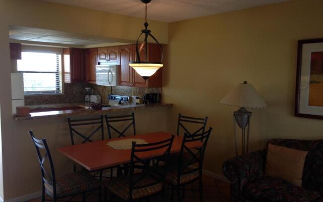 Surfsider Resort