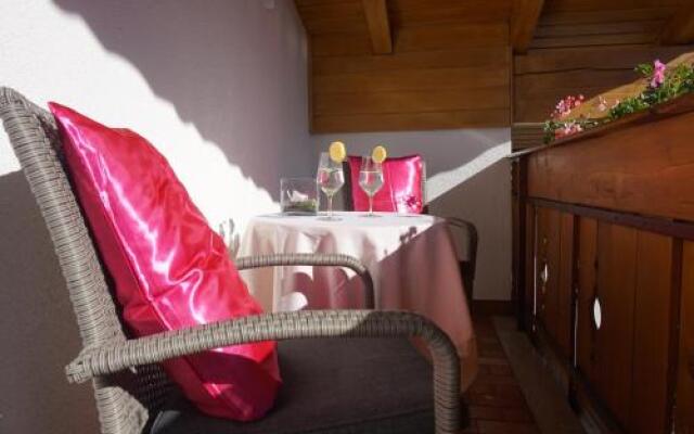 Garni Appartements Almrausch