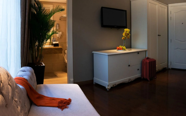 Silverland Jolie Hotel