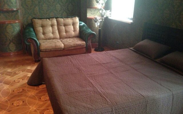 Dom 2 Hostel