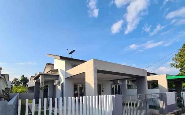 AAU Premium Villa@Pekan Pahang