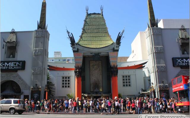 Hollywood and Highland Hotel and Hostel