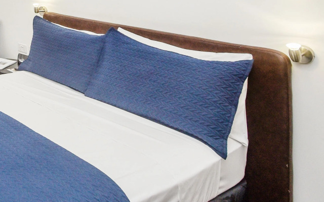 Pier Hotel Coffs Harbour