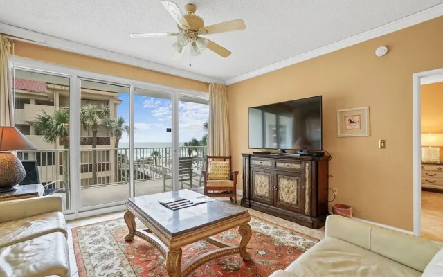 Tides at Top'sl Beach Resort by Panhandle Getaways