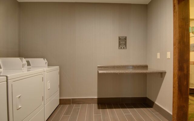 Best Western Plus Truckee-Tahoe Hotel