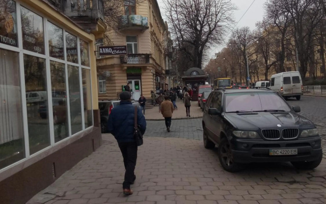 apartments Постійне електропостачання Stepana Bandery Street 37-2