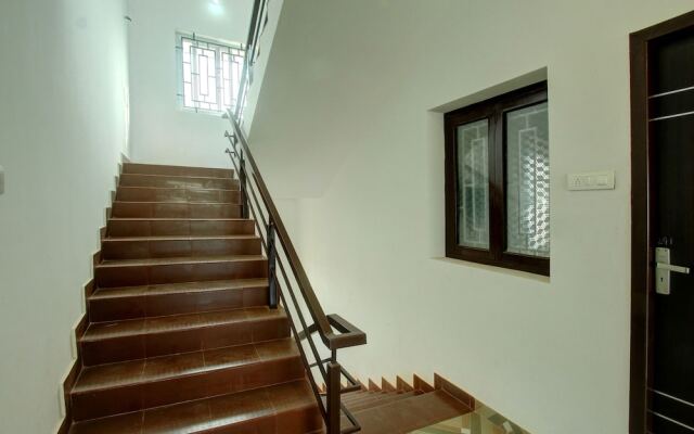 OYO 24597 Dheeran Home Stay