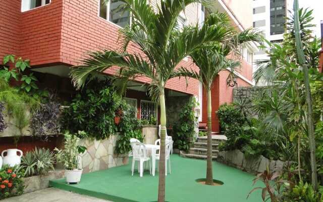 Hotel La Maison Du Monde
