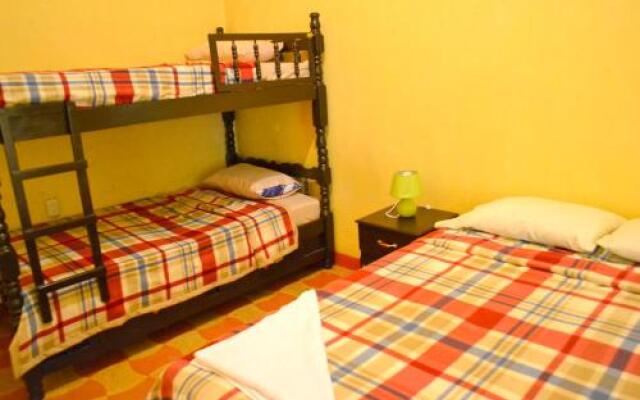 Hostal Rocio B&B - Hostel