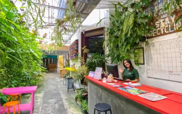 Snooze Hostel Malang