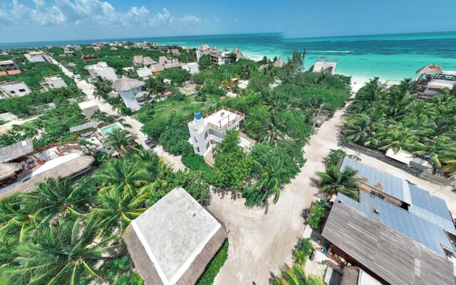 Hotel Ak'Na Holbox