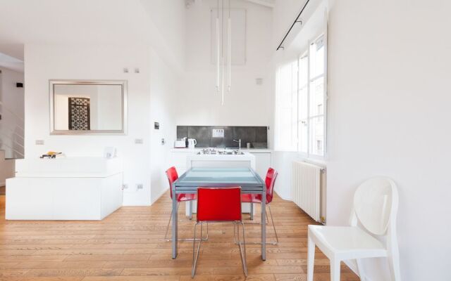 Short-let Florence Apartment Parione