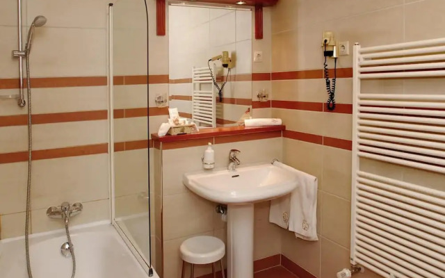 City Partner Park Hotel Pelikan