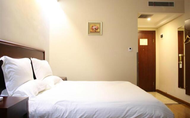 GreenTree Inn Beijing Changping Shahe Zhuxinzhuang Railway Station Express Hotel