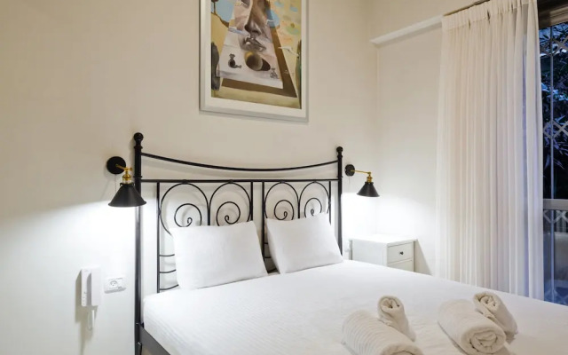 Rothschild Luxury Suite