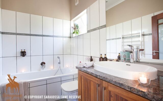 Twin Thorns Guesthouse