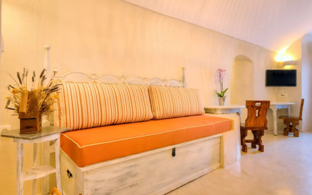 Pasithea Luxury Suites