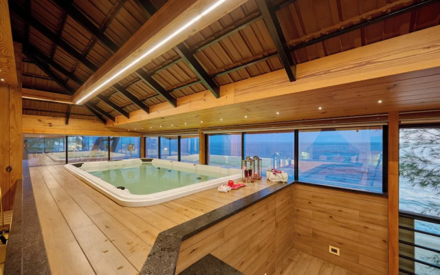 Maliekal Heritance Cherai.