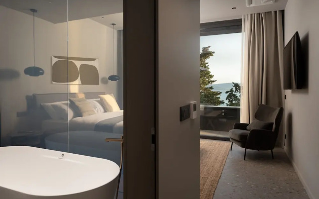 La Vista Suites