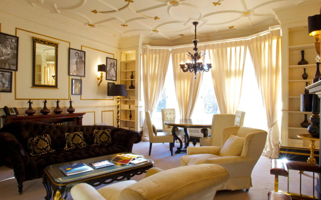 11 Cadogan Gardens and The Apartments by Iconic Luxury Hotels