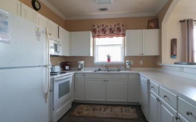 Ironwood Condominium #931