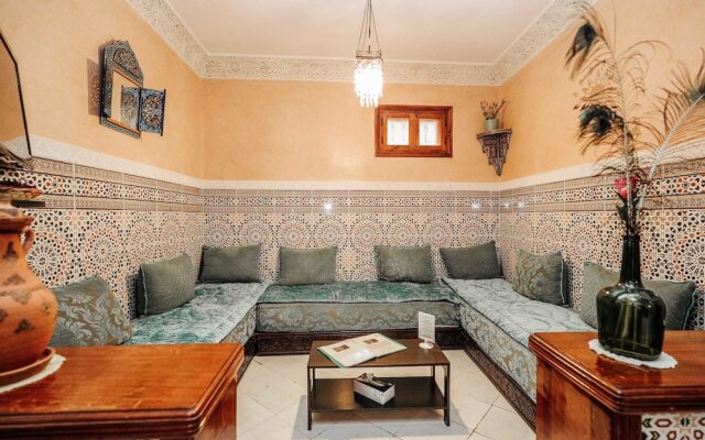 Riad For S