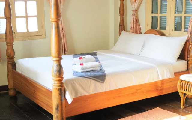 The White House Chiangkhan Villa