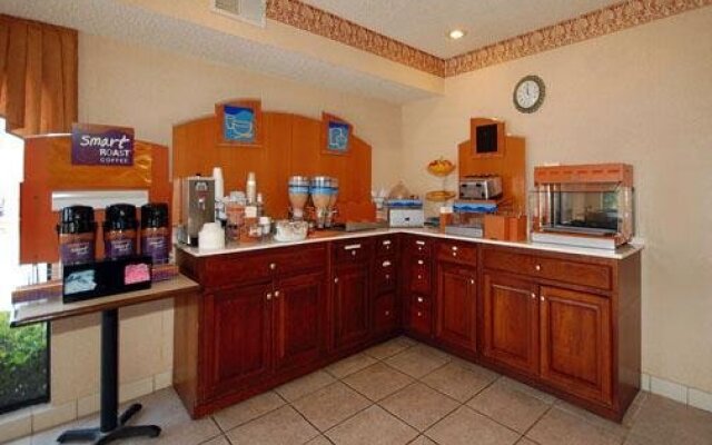 Motel 6 Denham Springs LA