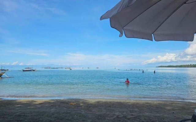 Tambayan Rooms & Cottages by SMS Hospitality
