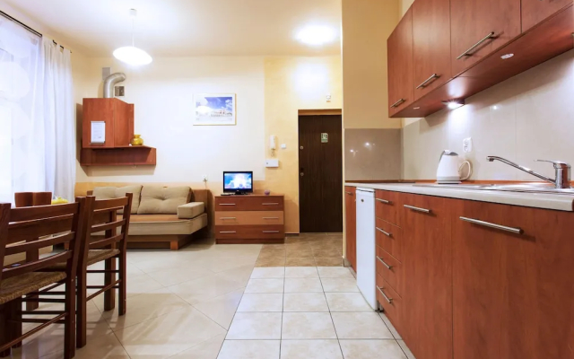 Apartament Izaaka