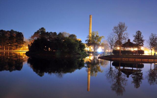 DoubleTree by Hilton Hotel Rocky Mount