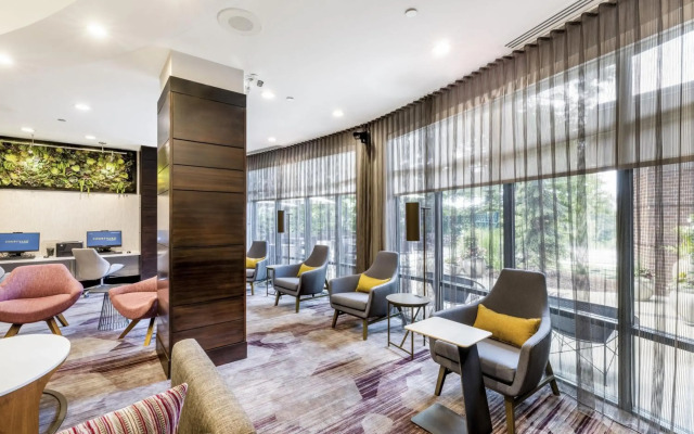 Courtyard by Marriott Boston Waltham
