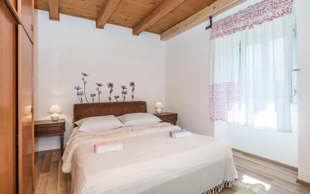 Amazing Home in Kastav With Wifi and 2 Bedrooms
