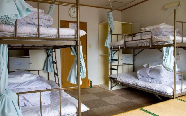 Yakushima Youth Hostel – Guest Rooms – Yakushima