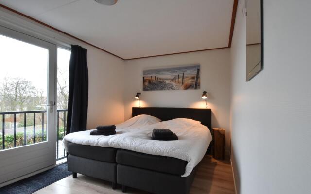 Bright Holiday Home In Callantsoog With Sauna