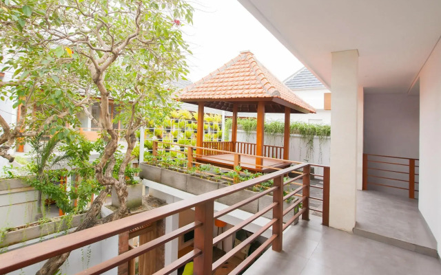 Apple Villa & Suite Seminyak