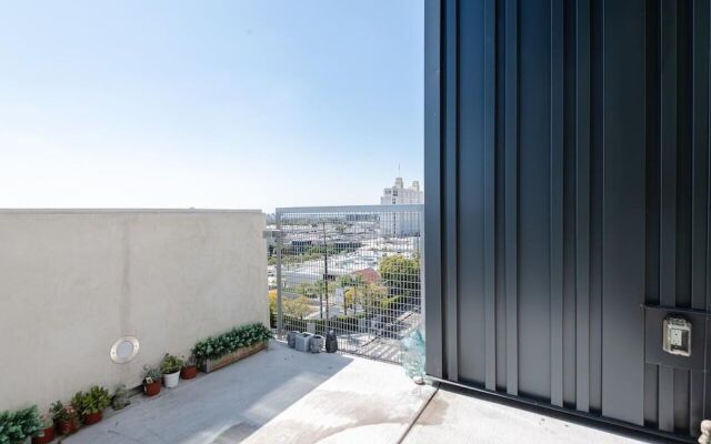 Dreaming Hollywood All Suites Apartments