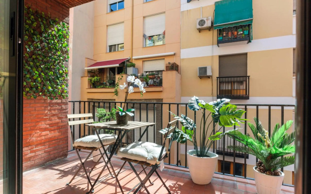 Mit House Latina En Madrid