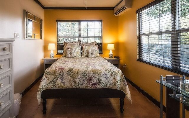 La Cazetta Guest House and Cottages