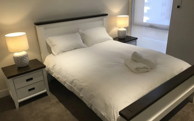 Executive 2 Bedroom Wollongong Apartment