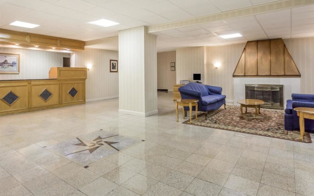 Ramada Triangle/Quantico