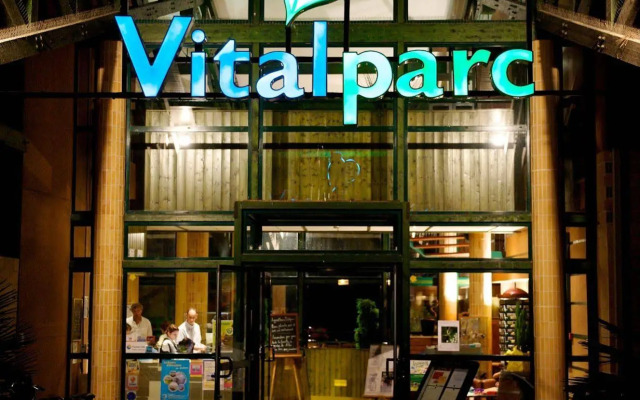 Hôtel Vitalparc, The Originals Collection