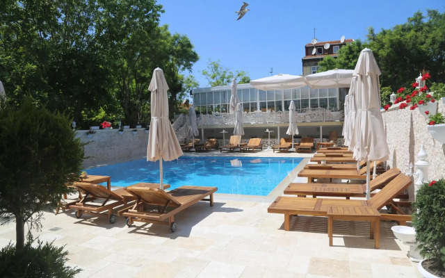 Buyukada Cankaya Hotel