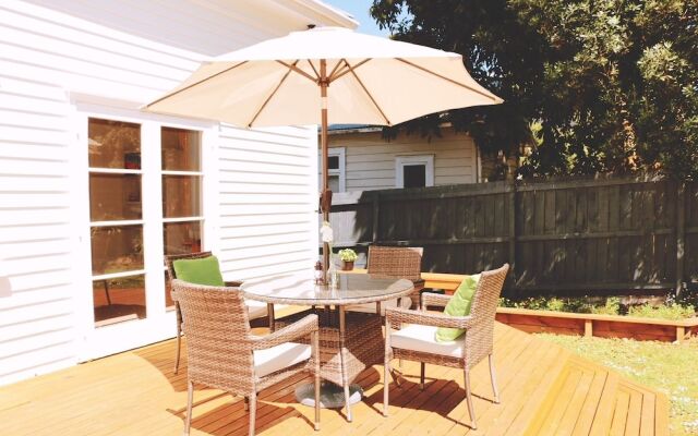 3 Bedroom Holiday Home in Mount Eden