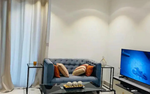 Spectacular Deluxe Double Room Available