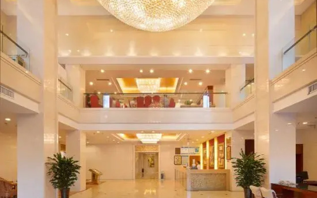 Sunshine Hotel