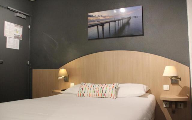 Hotel Vol de Nuit