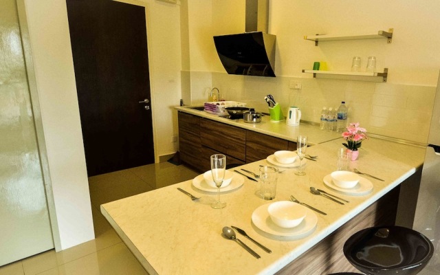 Pine Cone @ Vivo Mid Valley